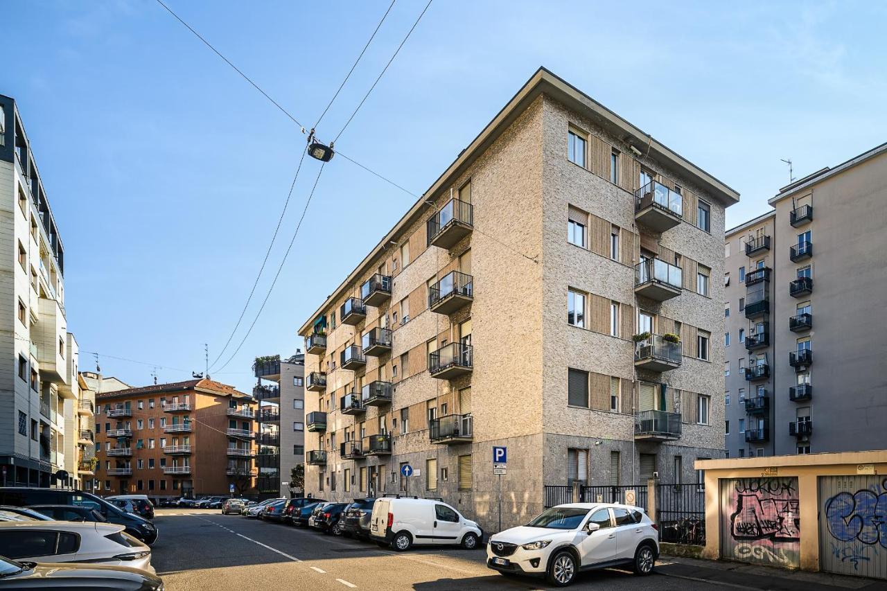 Апартаменты Gressoney 6 - Monolocale Cool Милан Экстерьер фото